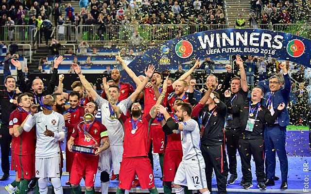 Matosinhos homenageia campeões europeus de futsal